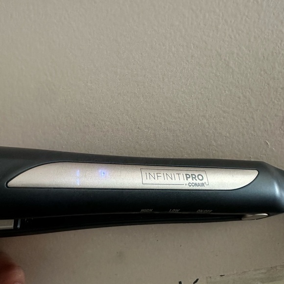 Conair Infiniti Pro 1" Tourmaline Ceramic Flat Iron Very Good Condition - Picture 9 of 9